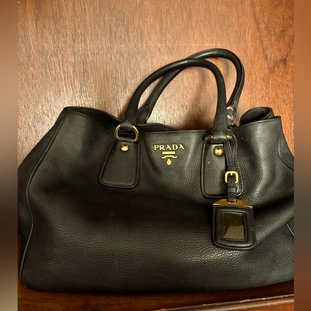 Beautiful Prada bag in great condition!